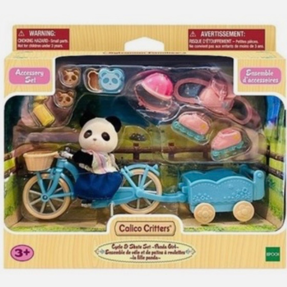 Calico Critters Play Set Pookie Panda Riding Skating Helmet NEW Playset 11 Pc